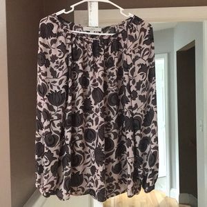 Long sleeve blouse from the Loft size Medium